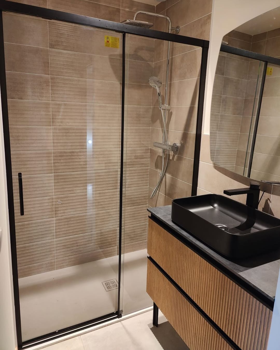 Installation paroi de douche